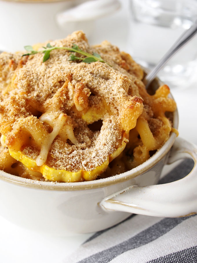 Smokey Delicata Baked Macaroni and Cheese | thekitchenpaper.com