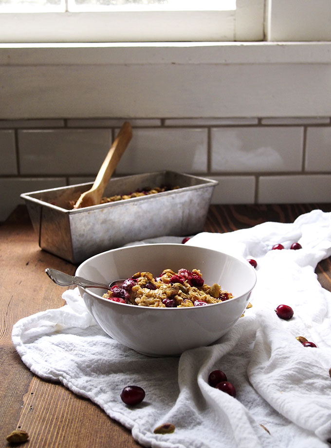 Cranberry Pistachio Baked Oatmeal | The Kitchen Paper