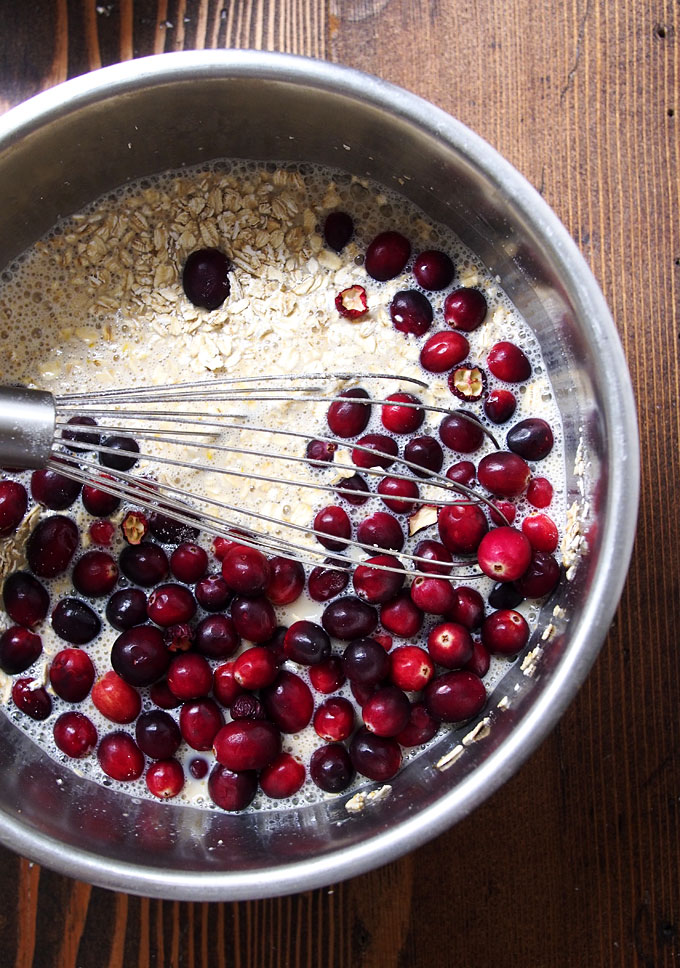 Cranberry Pistachio Baked Oatmeal | The Kitchen Paper