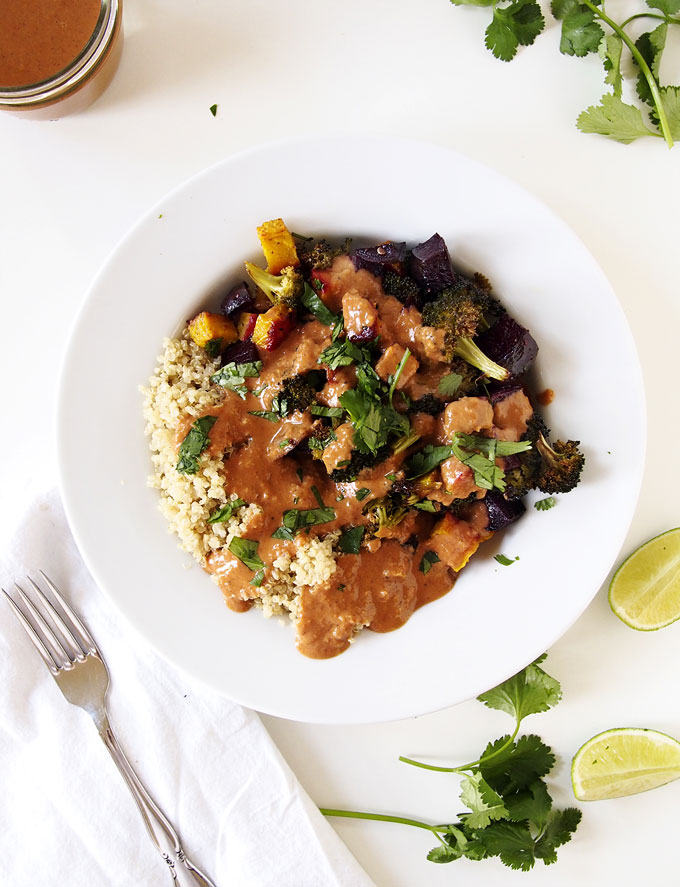 Roasted Veggies with Tikka Masala Sauce | the kitchen paper