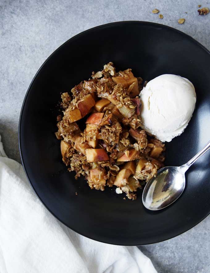 Apple Rhubarb Crisp | thekitchenpaper.com