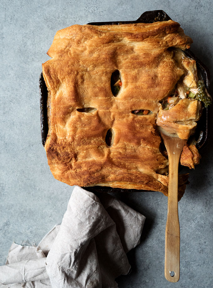 Wild Mushroom Chicken Skillet Pot Pie | thekitchenpaper.com